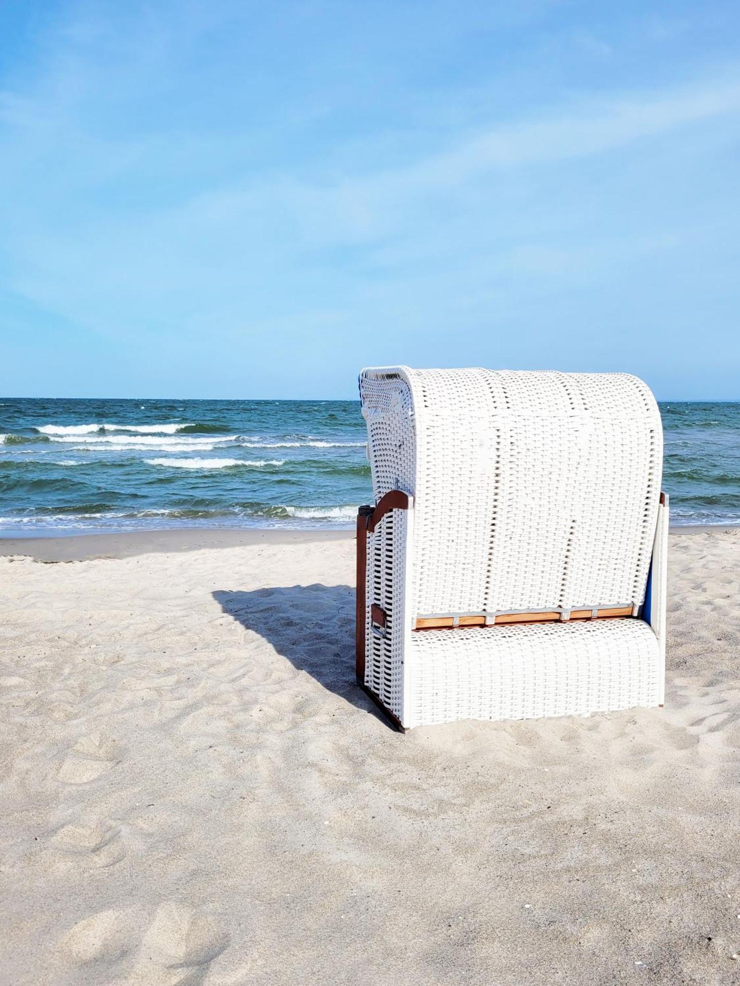 Apartment Ostsee Strandoase: Moderne Mit Sonnenterrasse *