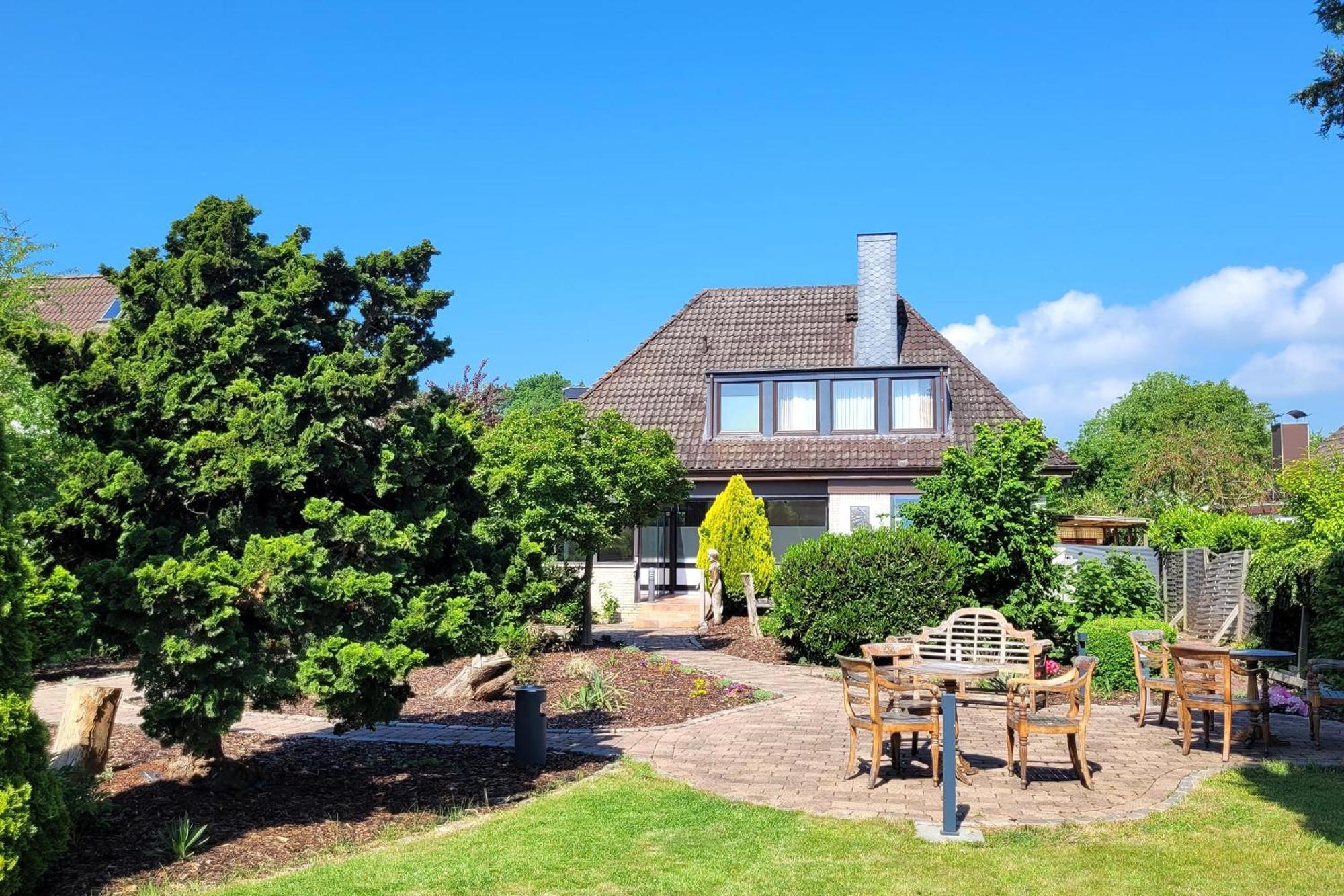 Ostsee Strandoase: Moderne Mit Sonnenterrasse Apartment
